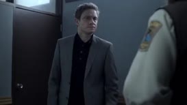 Clip of quote: He drops a glove on the platform... But he doesn't notice.