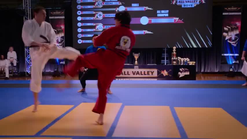 Clip of quote: [Johnny] Nice, Diaz! Nice!