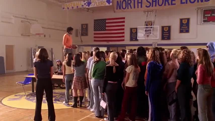 Clip of quote: "It's not your fault you're so gap-toothed."