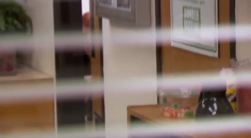 Clip of quote: "I Really Want To Come Out! Good Night, Mary Beth!"