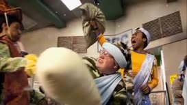 Clip of quote: was the site of the largest and longest pillow fight