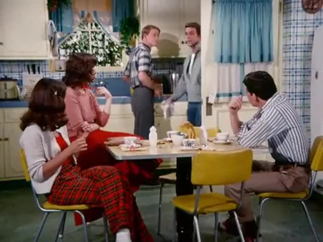 Clip of quote: Oh, hey, Fonz.